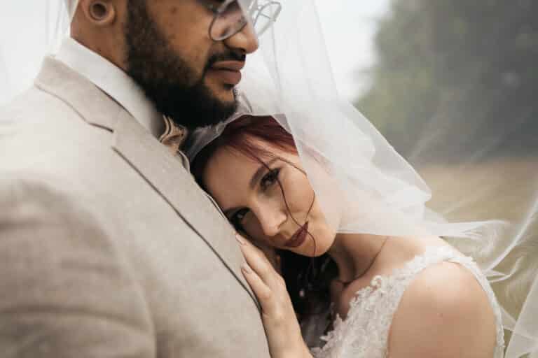 Hochzeitsfotograf-Heilbronn-Hochzeitsreportage-Schwaigern-Brautpaarfoto